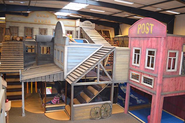 Indoor playground 3D theming - Wild West theme