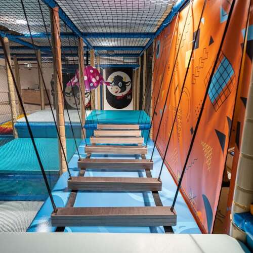 Rope courses for indoor playgrounds - ELI Play