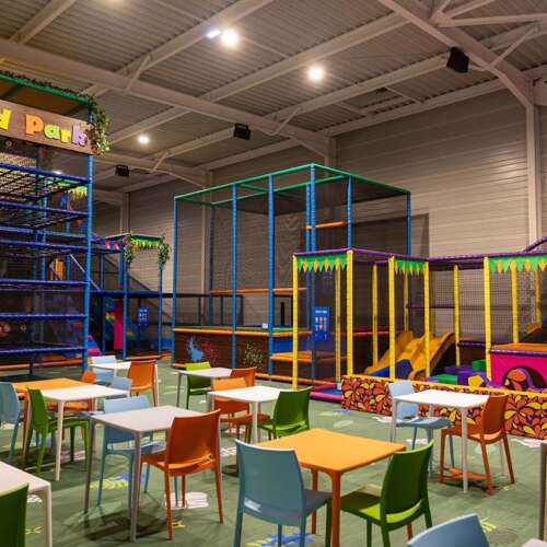 1055 Epinal aire de jeux interieure ELI Play