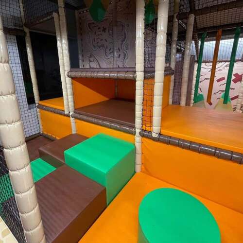 Play structure at Camping Ginsterveld - ELI Play
